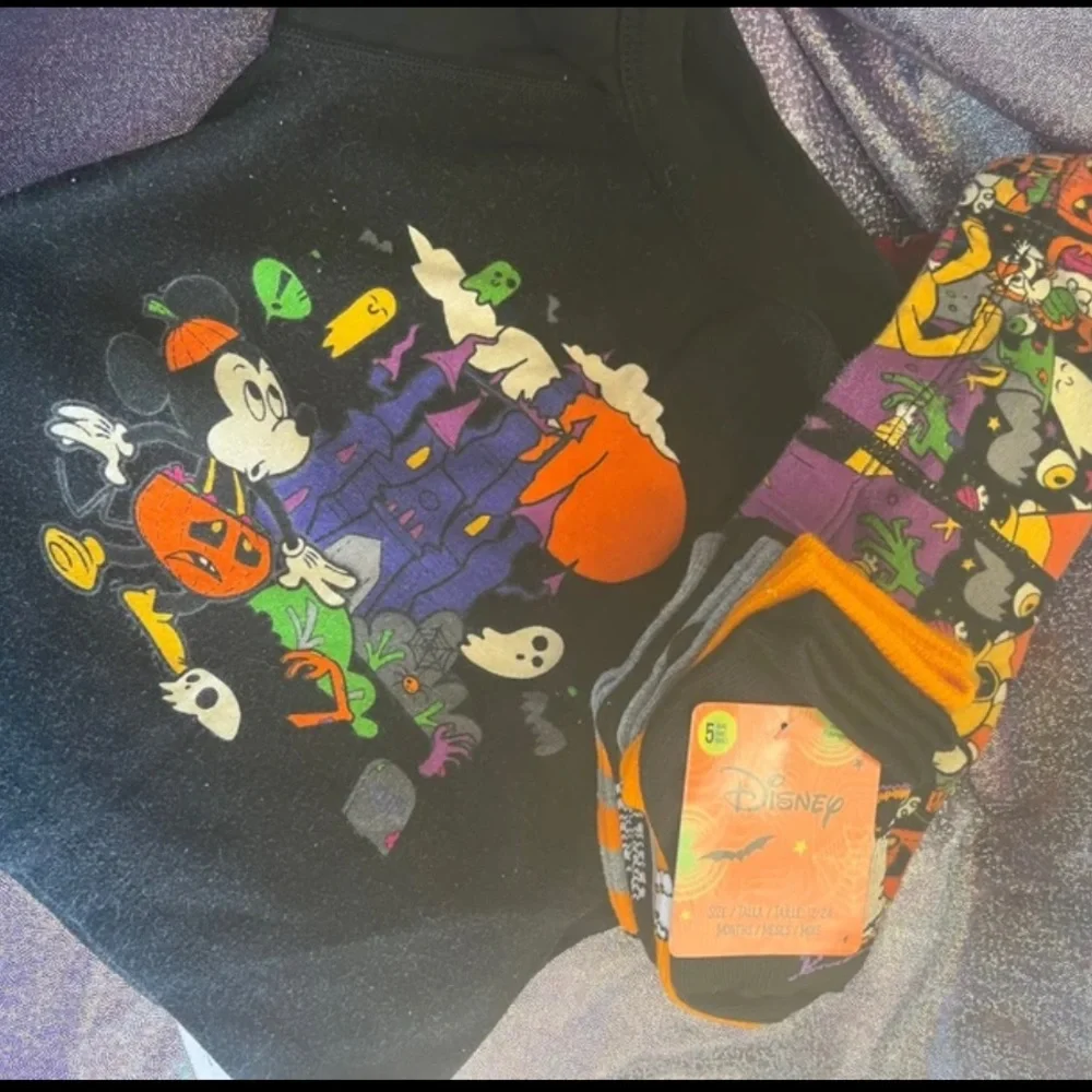 Disney Halloween set